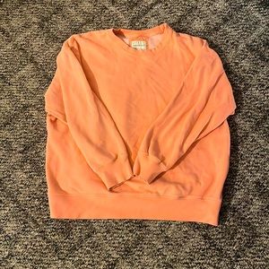American eagle. Peach cotton crewneck medium! Never worn!
